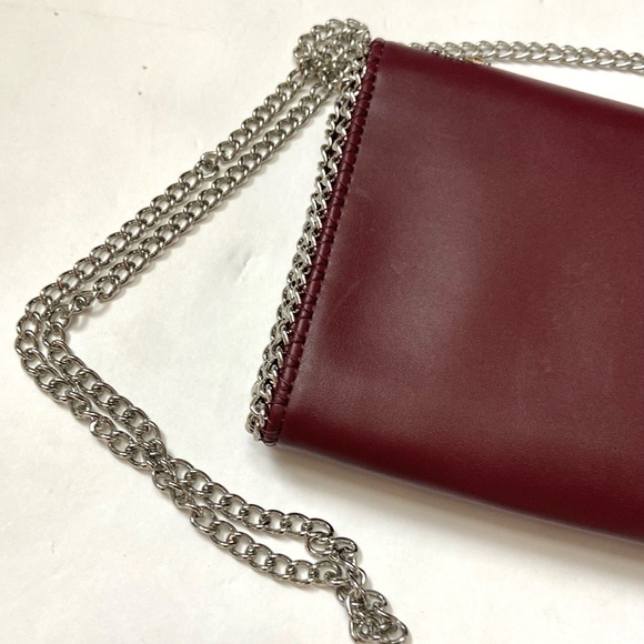 NWT Chelsea28 Burgundy Stem Clutch Crossbody - Picture 12 of 15